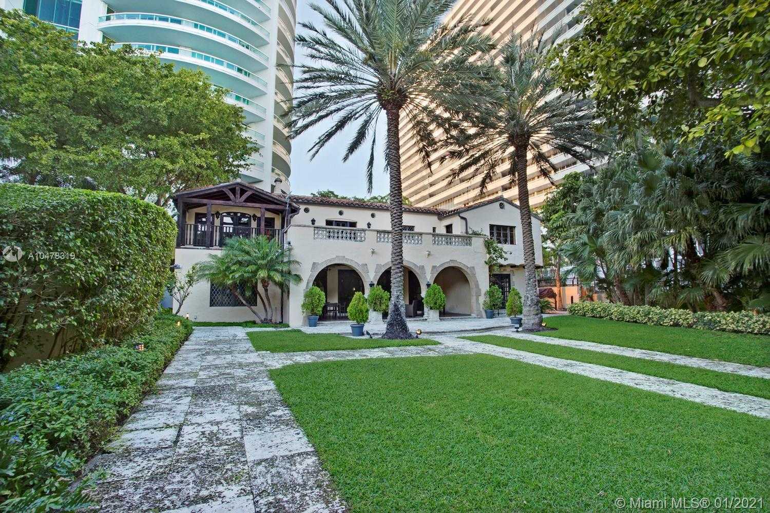Small Image of Santa Maria, 1643 Brickell Ave, Miami, FL 33129, USA Number 34