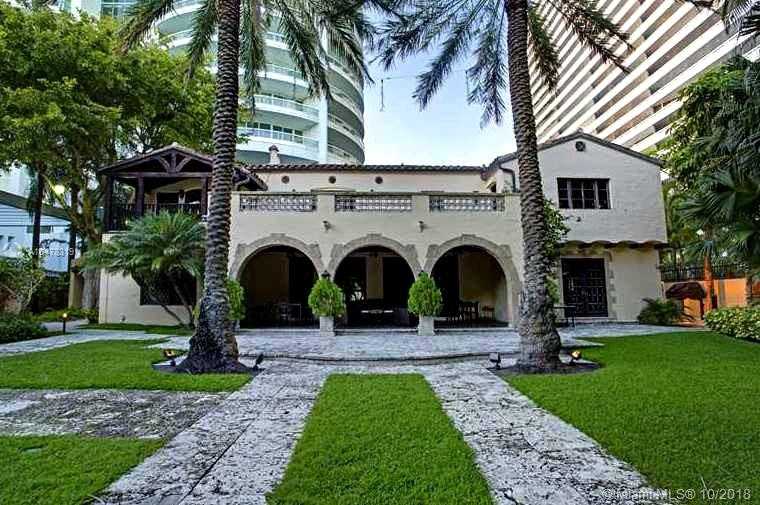 Small Image of Santa Maria, 1643 Brickell Ave, Miami, FL 33129, USA Number 38