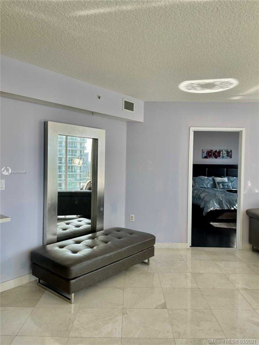 Small Image of 150 Sunny Isles Blvd, Sunny Isles Beach, FL 33160, USA Number 11