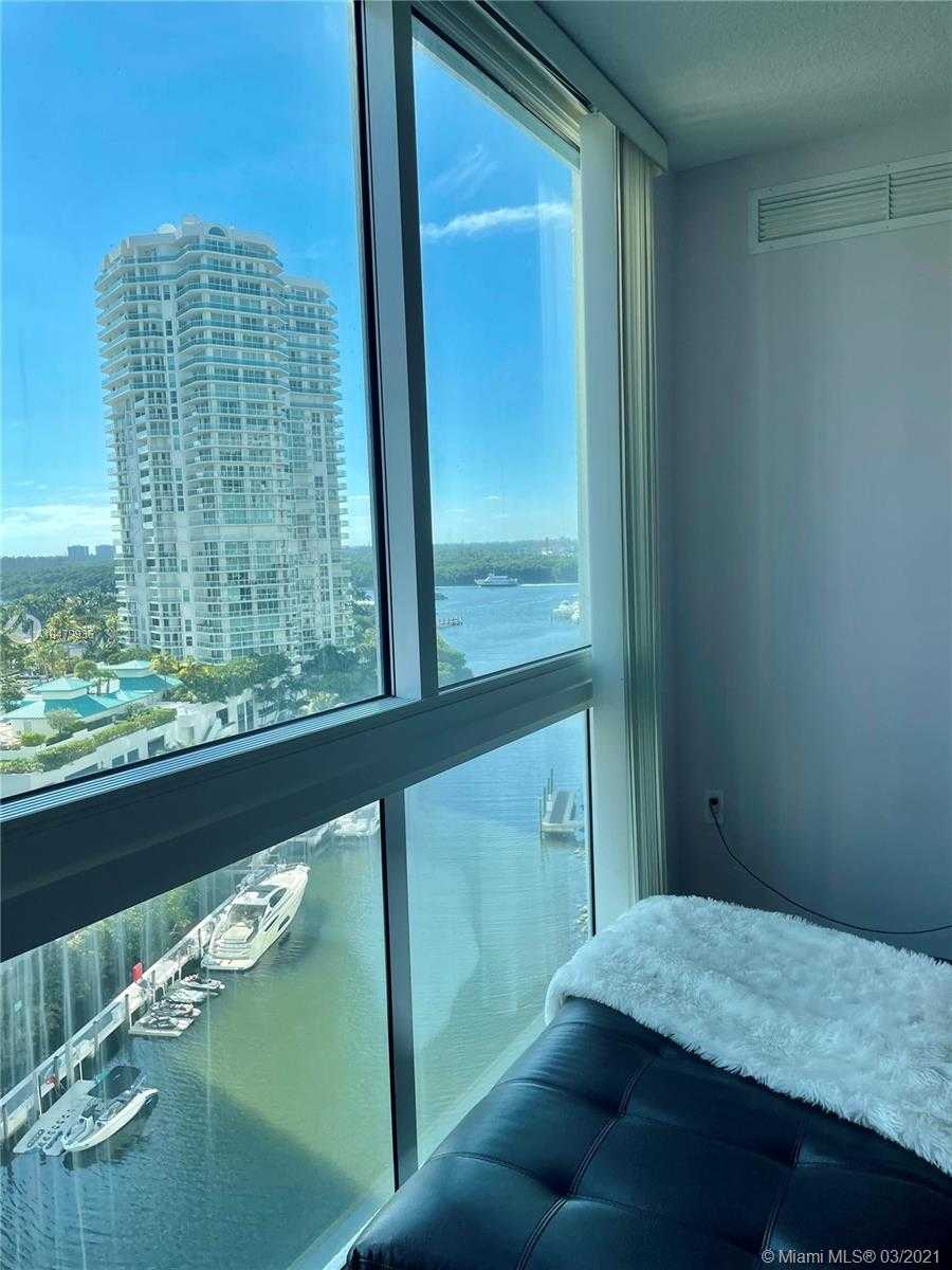 Small Image of 150 Sunny Isles Blvd, Sunny Isles Beach, FL 33160, USA Number 17
