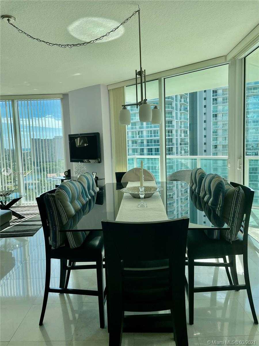 Small Image of 150 Sunny Isles Blvd, Sunny Isles Beach, FL 33160, USA Number 5