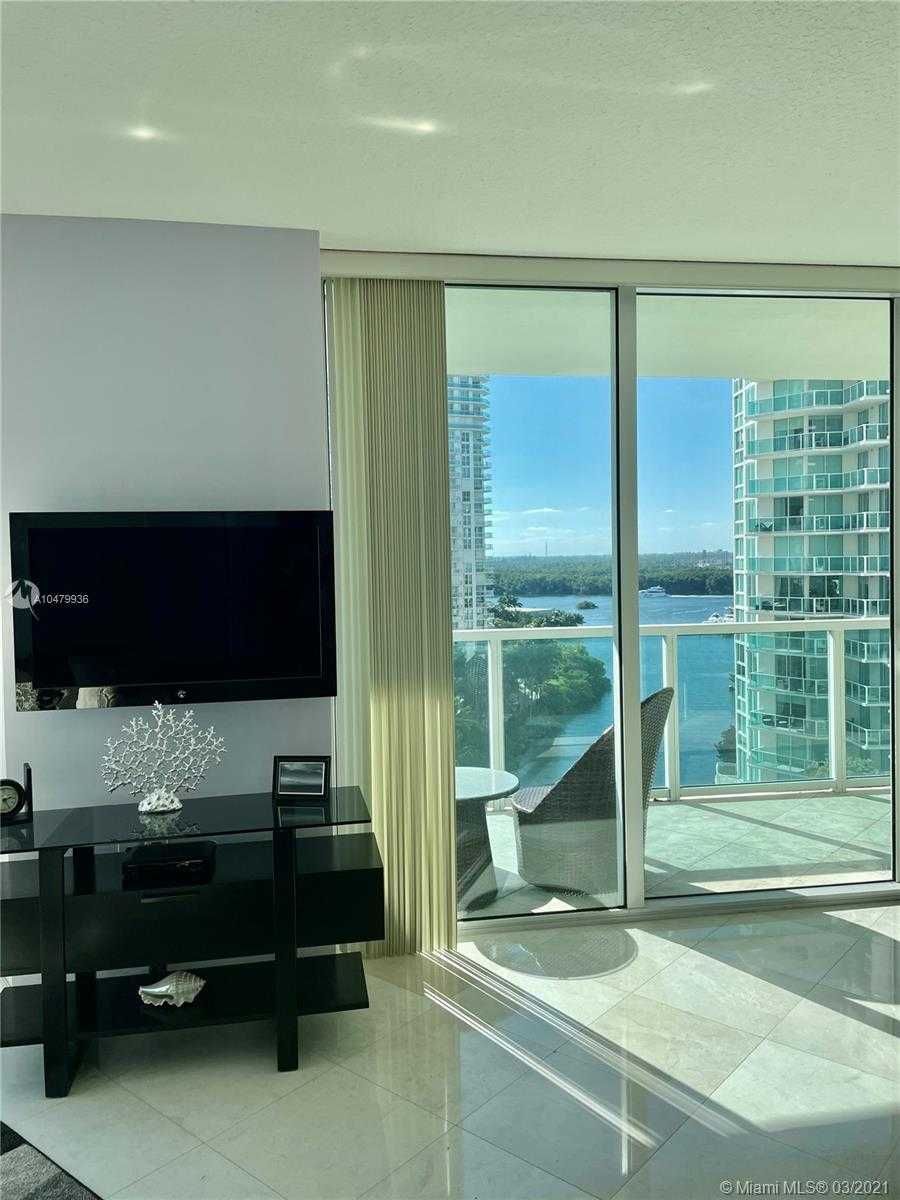 Small Image of 150 Sunny Isles Blvd, Sunny Isles Beach, FL 33160, USA Number 8