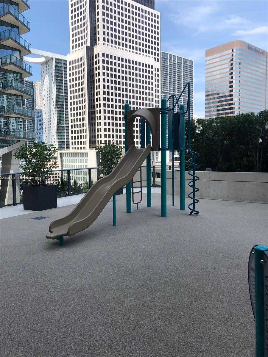 Small Image of 801 SOUTH MIAMI AVE #4905, Miami Number 40