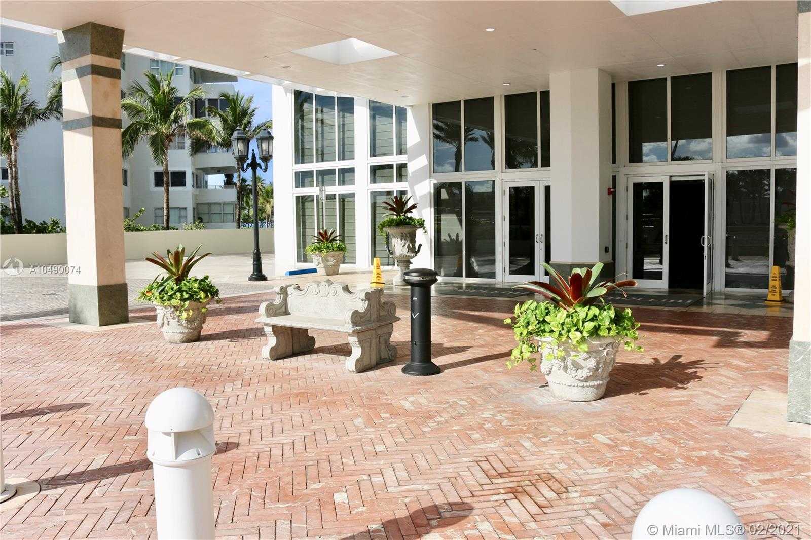 Small Image of 10225 Collins Ave, Bal Harbour, FL 33154, USA Number 28