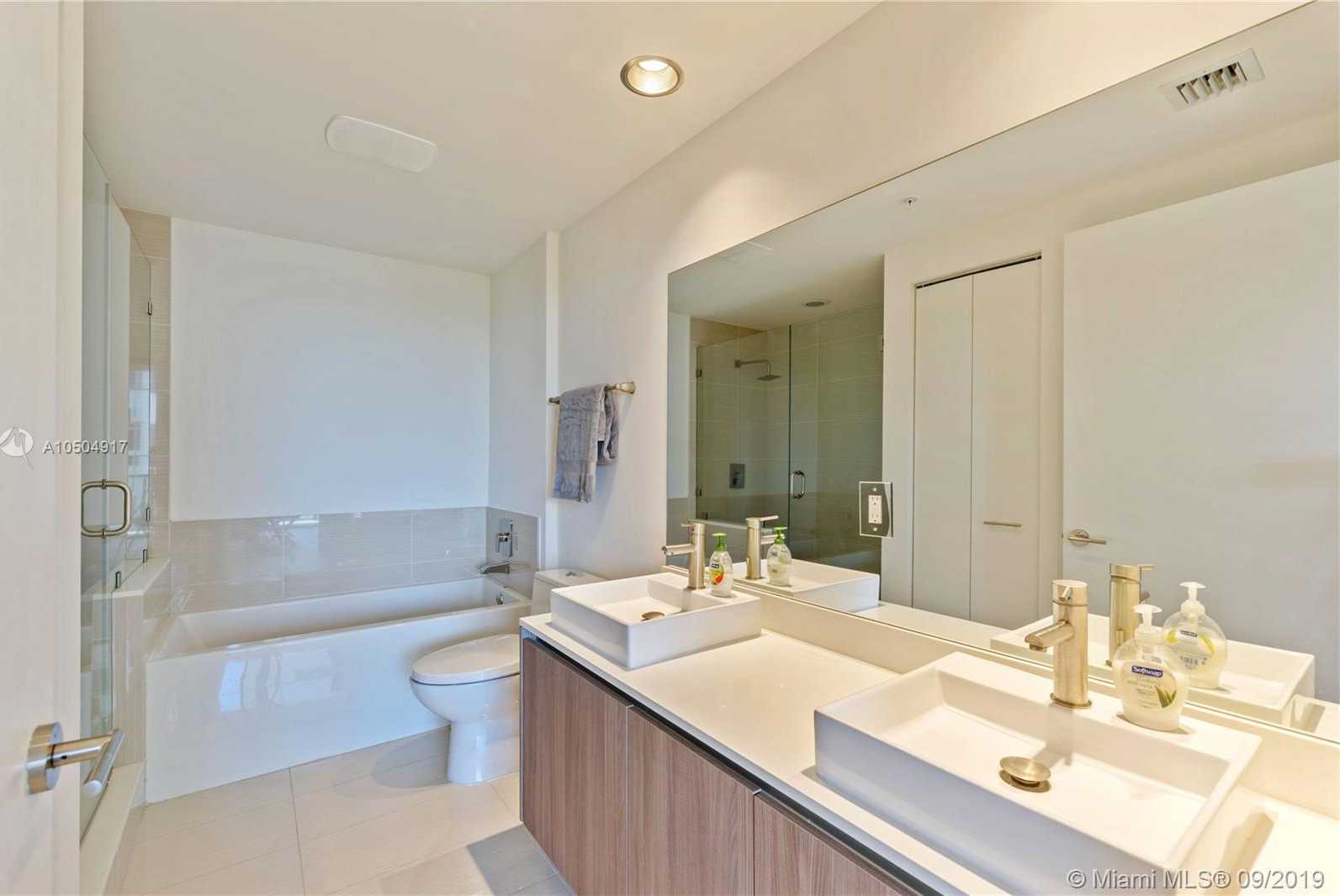 Small Image of 201 SOUTH WEST 17TH RD #602, Miami Number 22