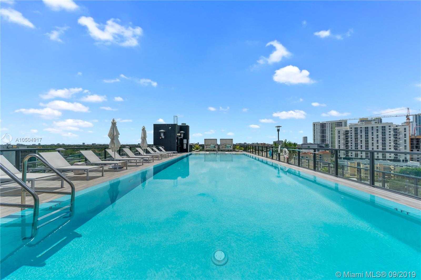 Small Image of 201 SOUTH WEST 17TH RD #602, Miami Number 4
