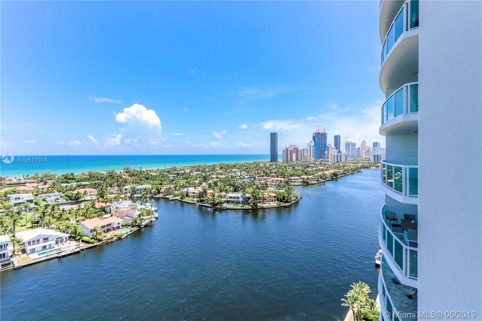 Small Image of 20201 E Country Club Dr, Miami, FL 33180, USA Number 11