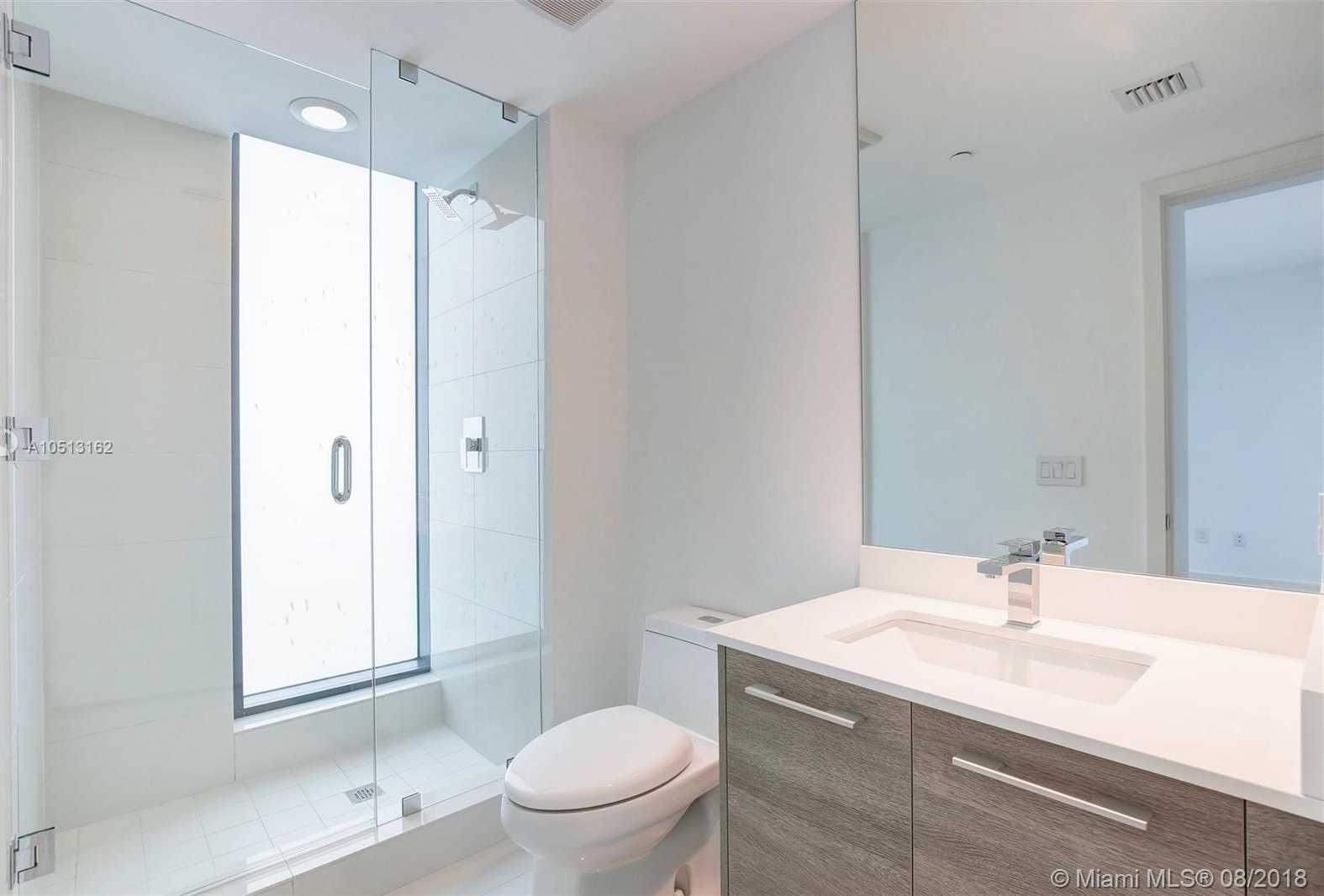 Small Image of 650 NORTH EAST 32 ST #3401, Miami Number 10