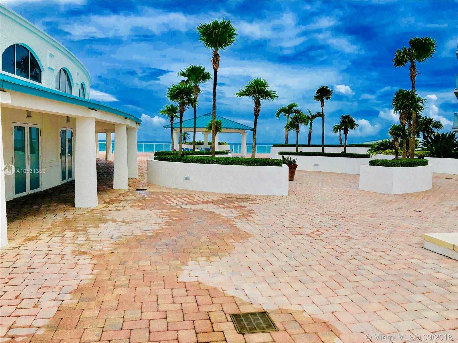 Small Image of 16445 COLLINS AVE #PC-2, Sunny Isles Beach Number 6