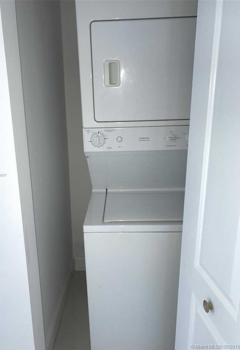 Small Image of 350 S MIAMI AV #1111, Miami Number 4