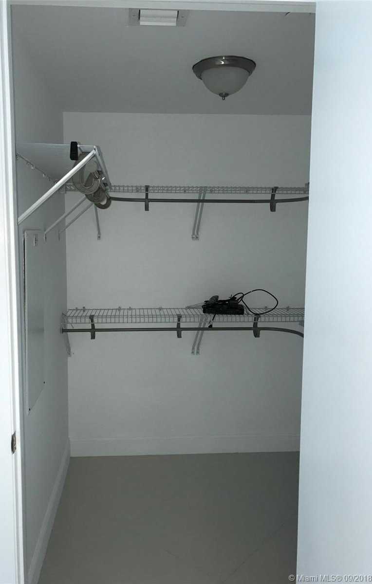 Small Image of 350 S MIAMI AV #1111, Miami Number 8