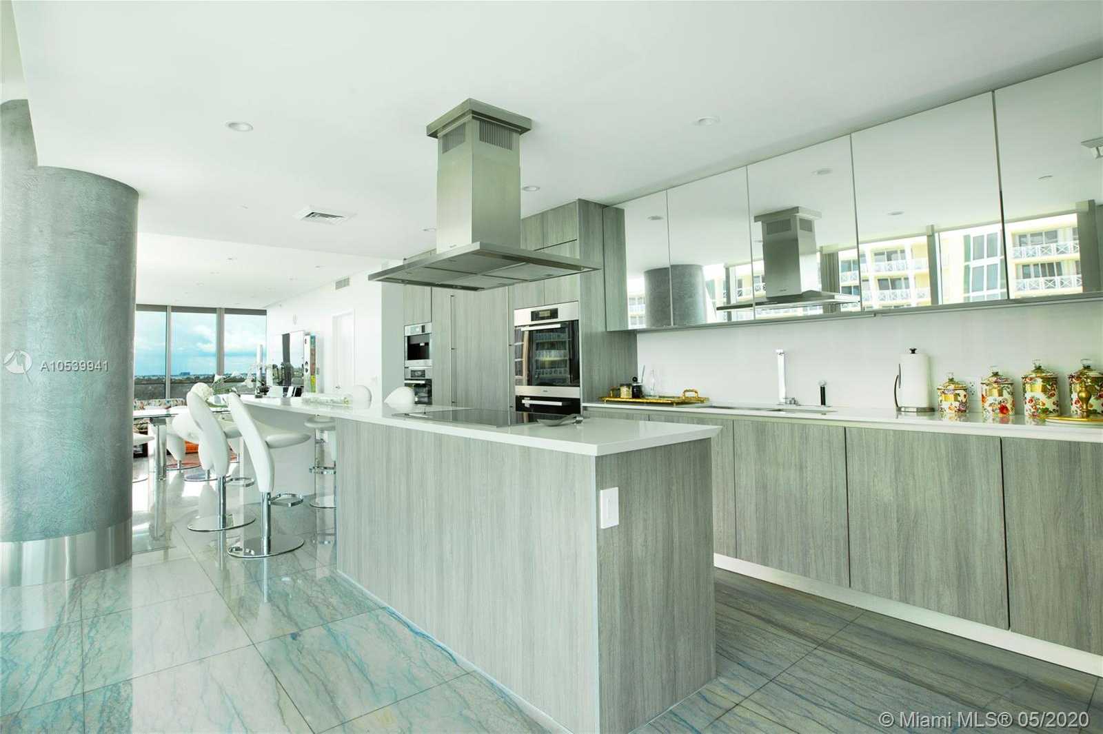 Small Image of 360 OCEAN DR #701S, Key Biscayne Number 10