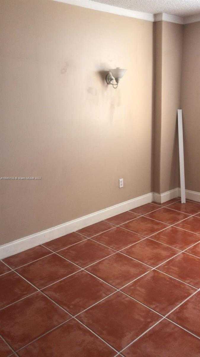 Small Image of 1470 NORTH EAST 123RD ST #APH8, North Miami Number 10