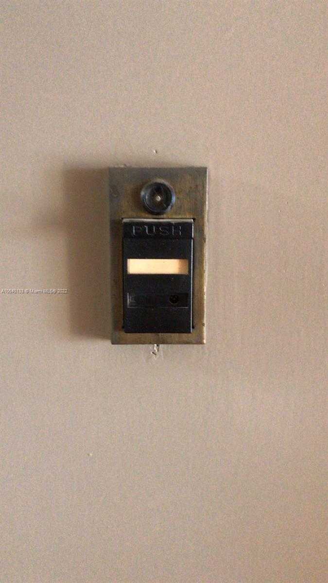 Small Image of 1470 NORTH EAST 123RD ST #APH8, North Miami Number 6