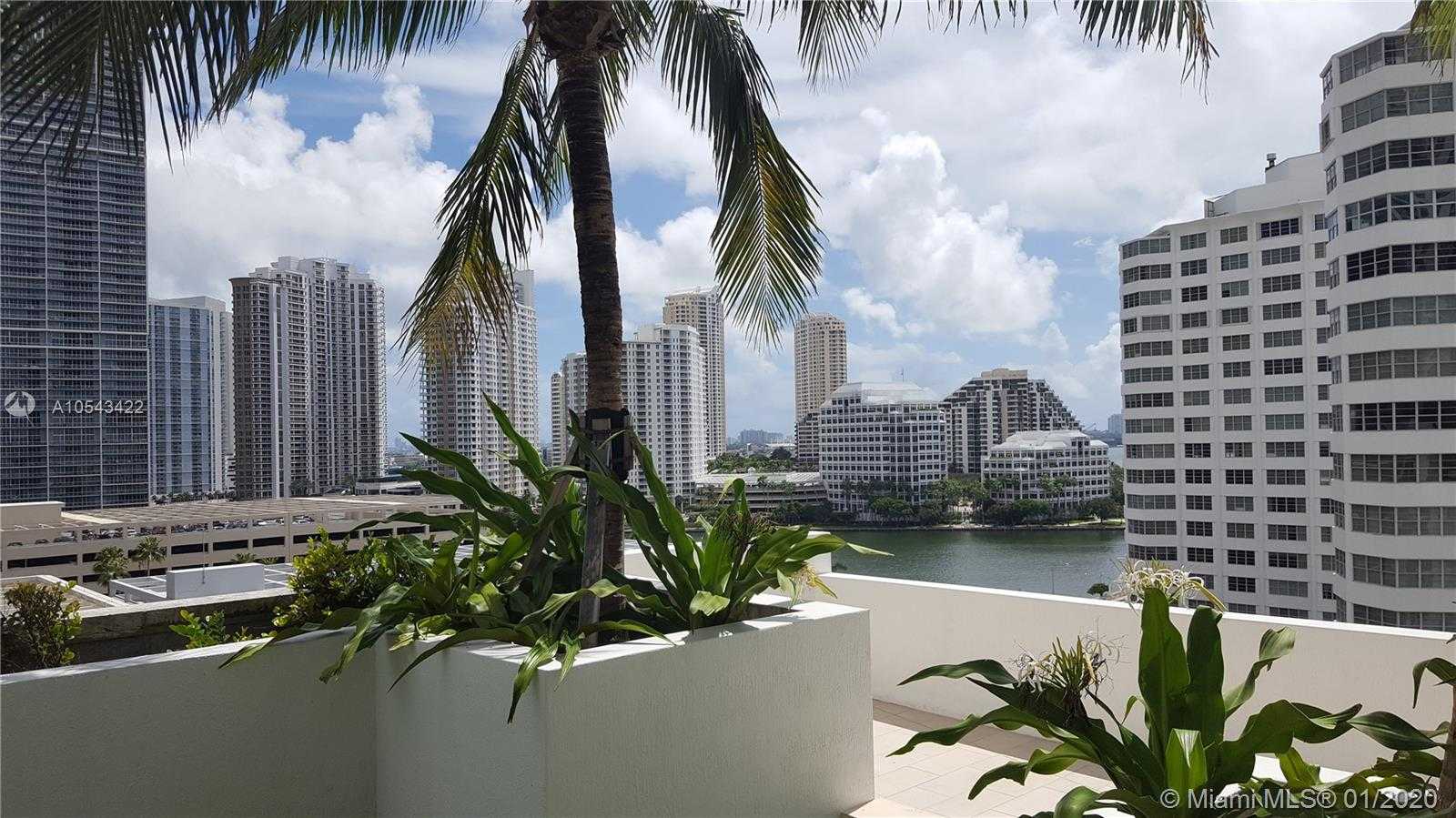 Small Image of 950 BRICKELL BAY DR #4007, Miami Number 17