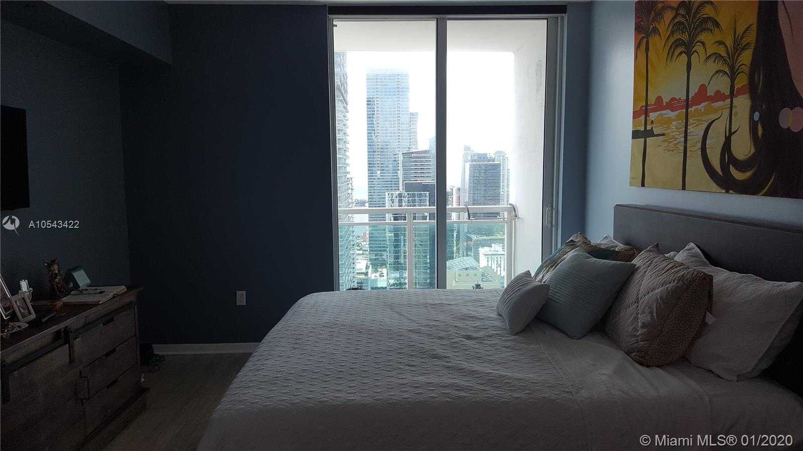 Small Image of 950 BRICKELL BAY DR #4007, Miami Number 9