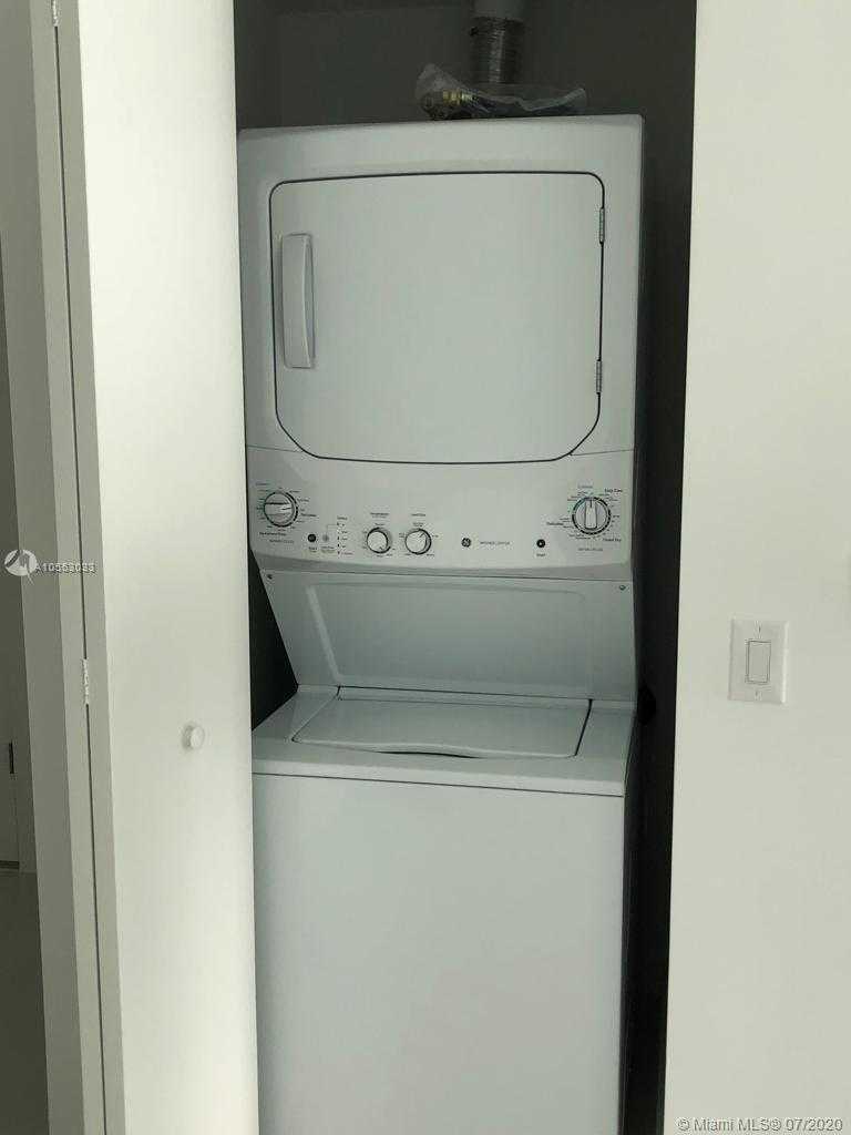 Small Object Image
