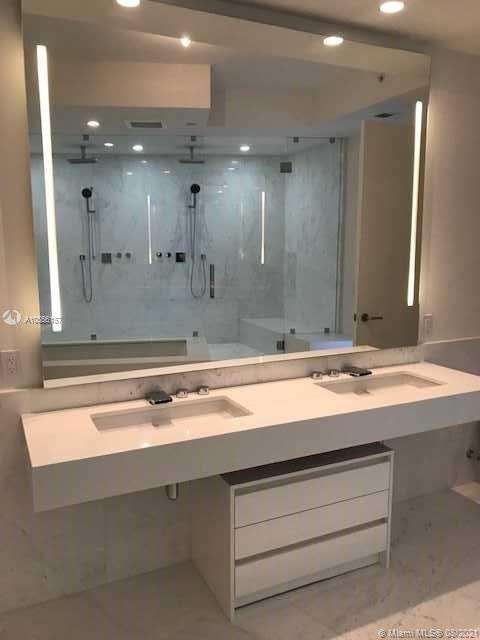 Small Image of 18555 Collins Ave, Sunny Isles Beach, FL 33160, USA Number 24