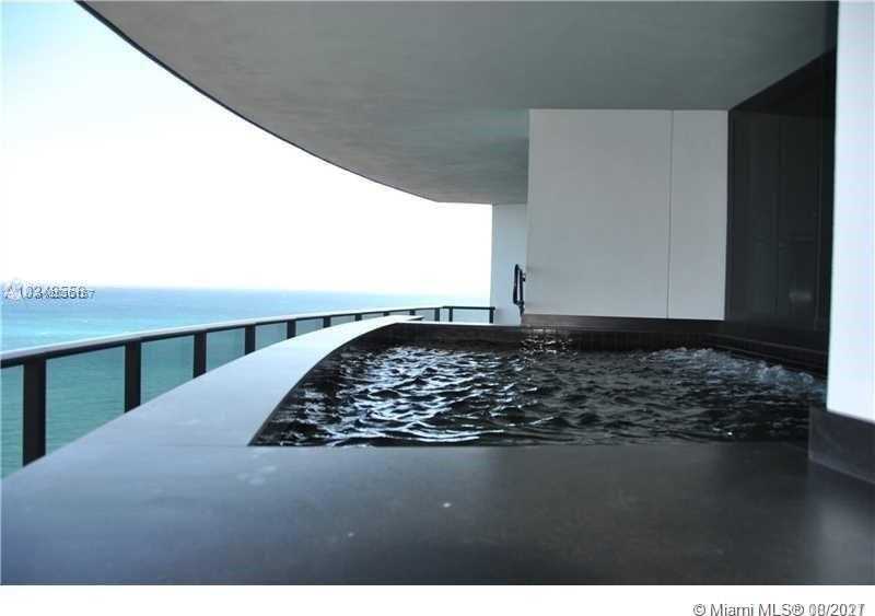 Small Image of 18555 Collins Ave, Sunny Isles Beach, FL 33160, USA Number 5