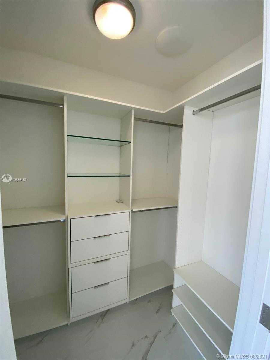 Small Image of 18555 Collins Ave, Sunny Isles Beach, FL 33160, USA Number 50