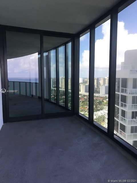 Small Image of 18555 Collins Ave, Sunny Isles Beach, FL 33160, USA Number 65