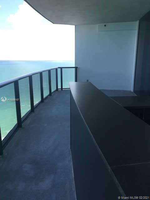 Small Image of 18555 Collins Ave, Sunny Isles Beach, FL 33160, USA Number 67