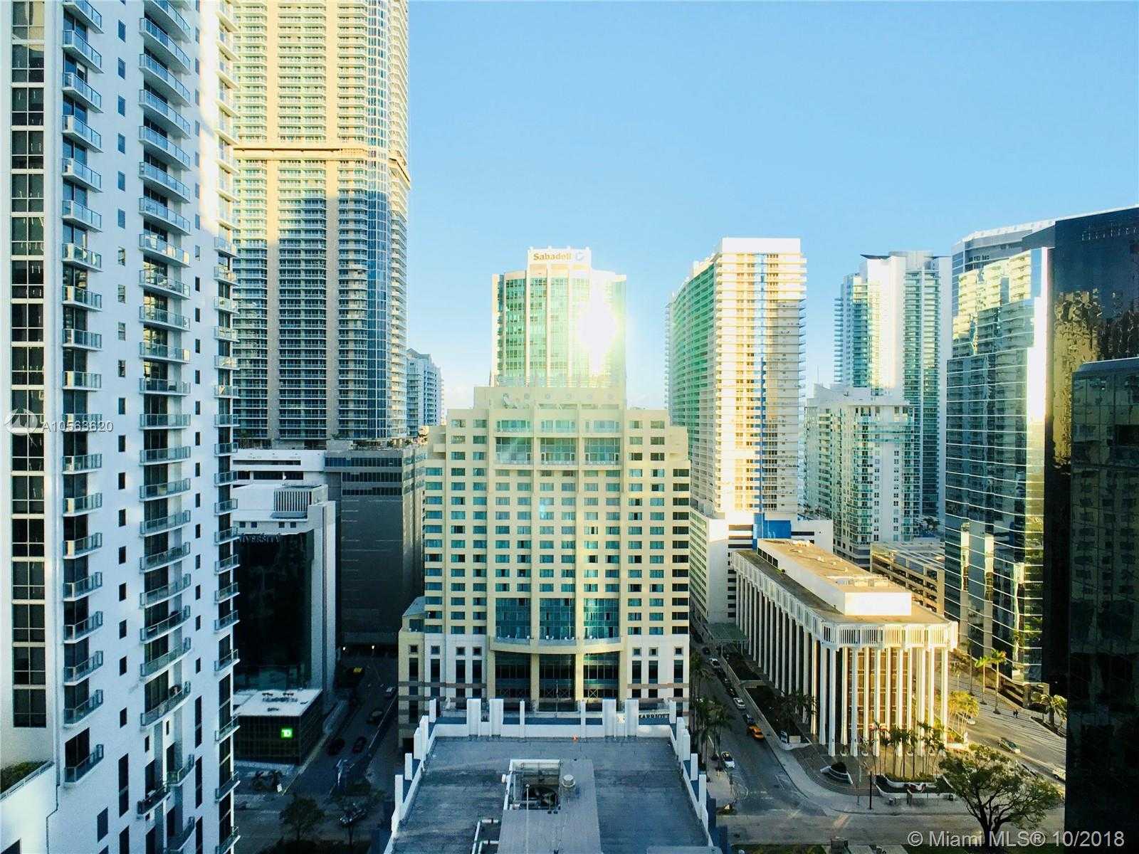 Small Image of 1080 Brickell Ave, Miami, FL 33131, USA Number 12