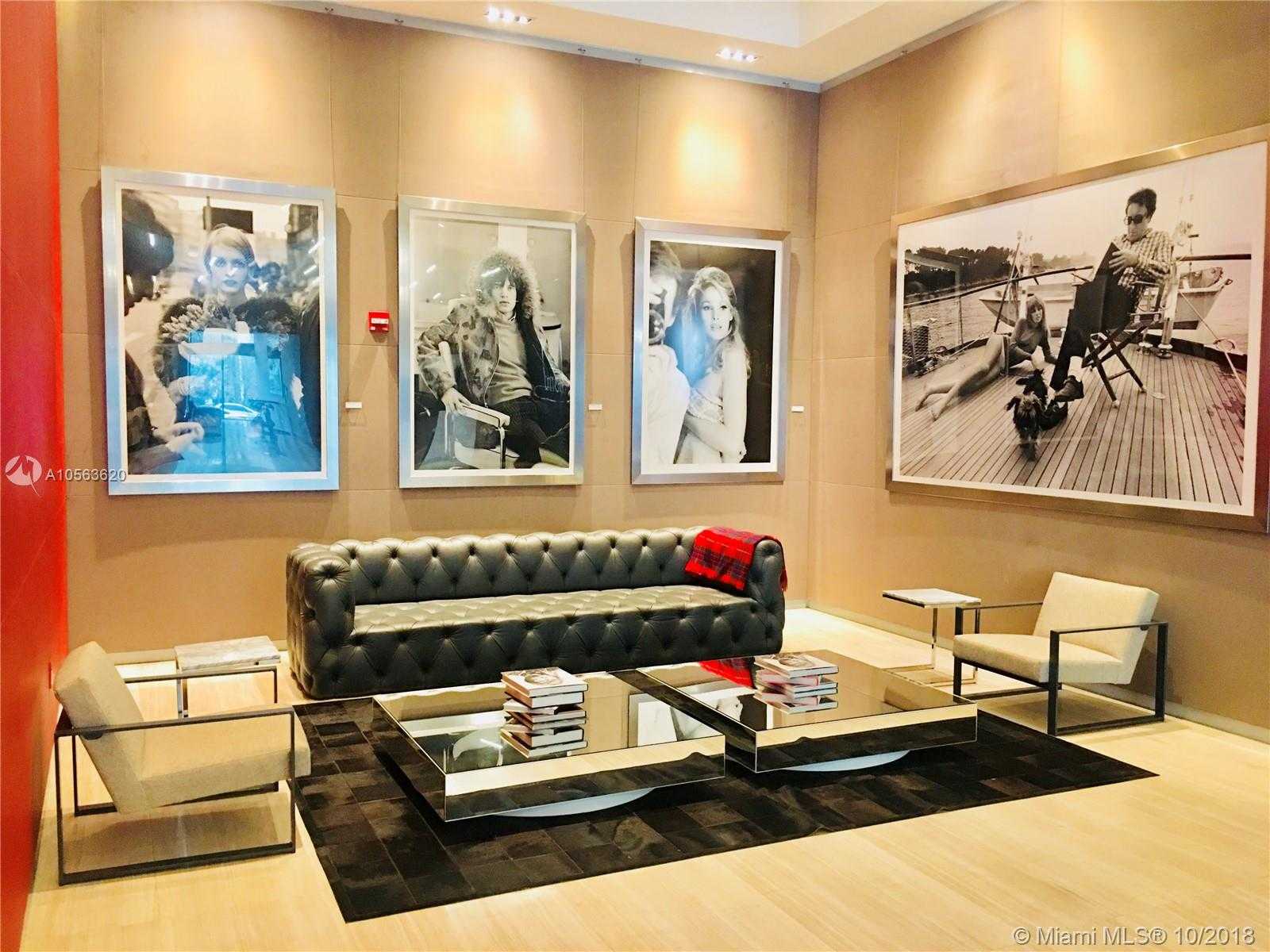 Small Image of 1080 Brickell Ave, Miami, FL 33131, USA Number 27