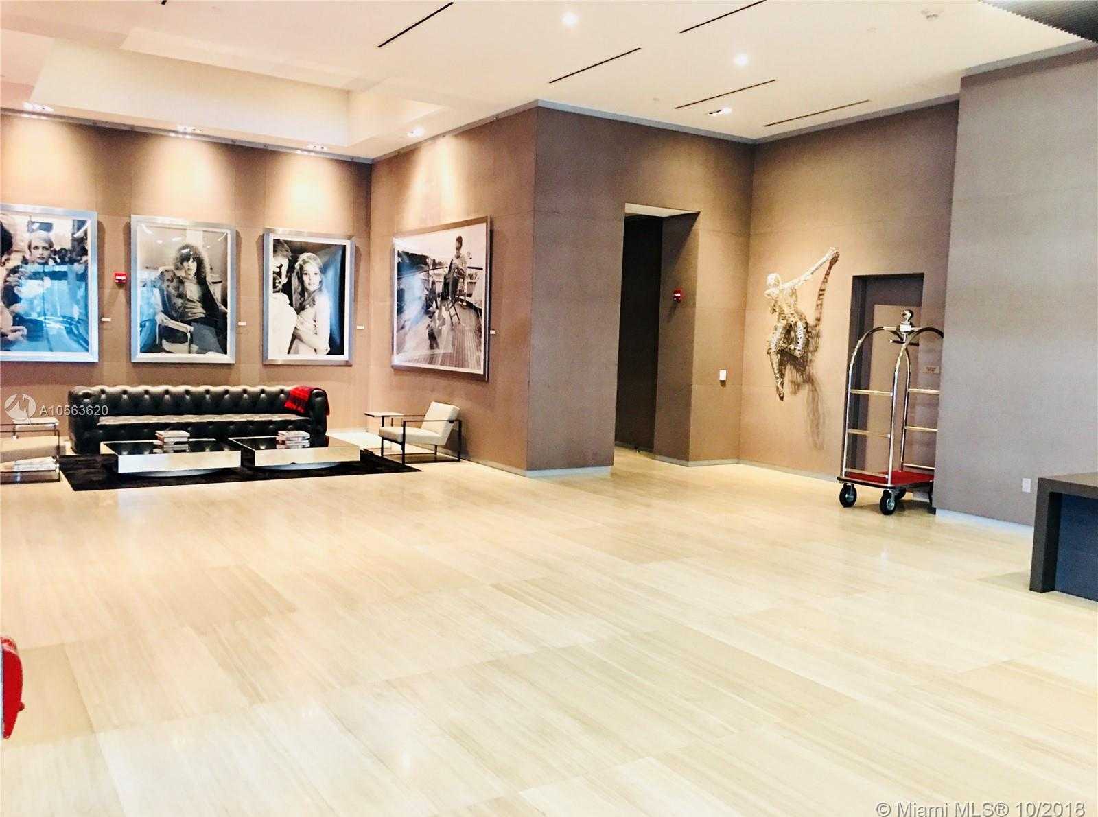 Small Image of 1080 Brickell Ave, Miami, FL 33131, USA Number 28