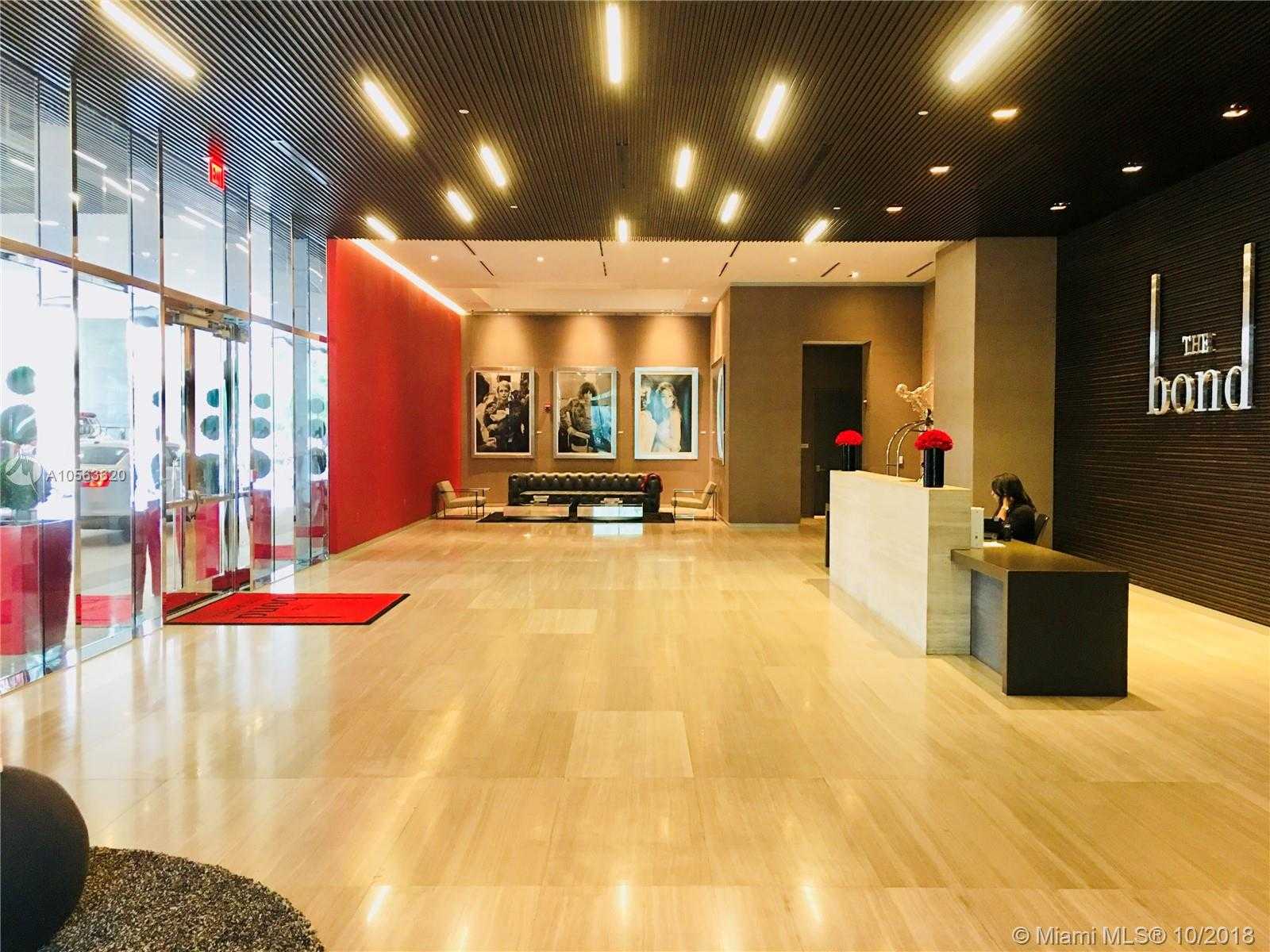 Small Image of 1080 Brickell Ave, Miami, FL 33131, USA Number 33
