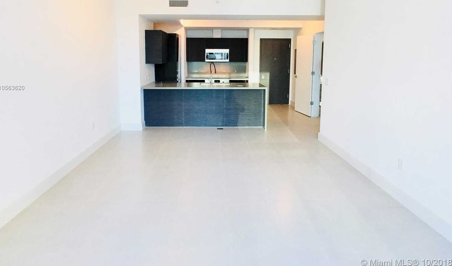 Small Image of 1080 Brickell Ave, Miami, FL 33131, USA Number 4