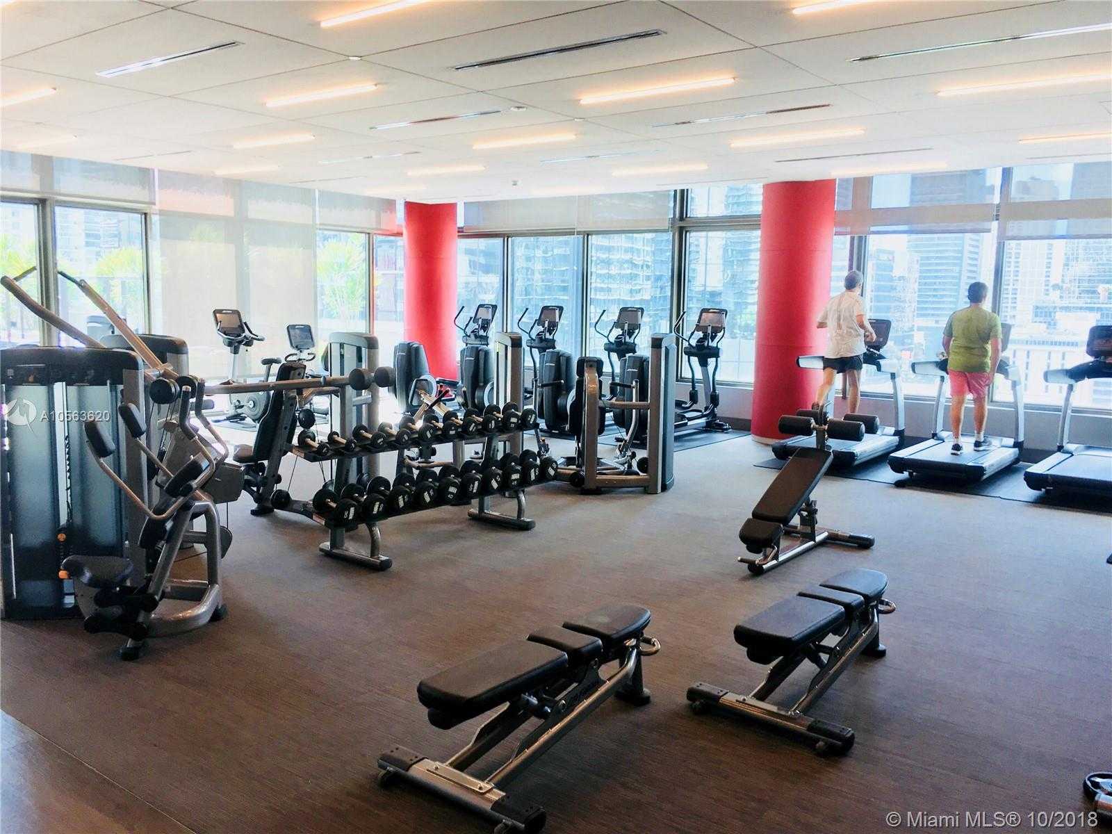 Small Image of 1080 Brickell Ave, Miami, FL 33131, USA Number 42