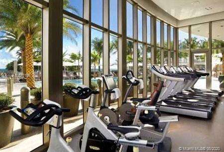 Small Image of 9705 Collins Ave, Bal Harbour, FL 33154, USA Number 16