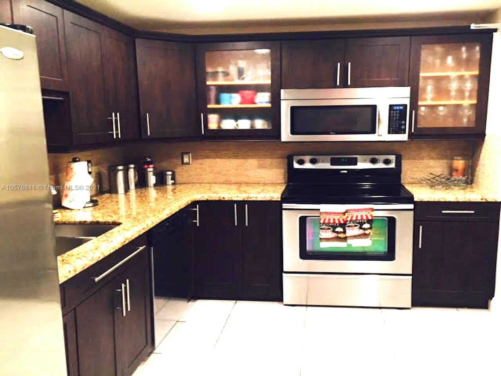 Small Image of 10185 Collins Ave, Bal Harbour, FL 33154, USA Number 11