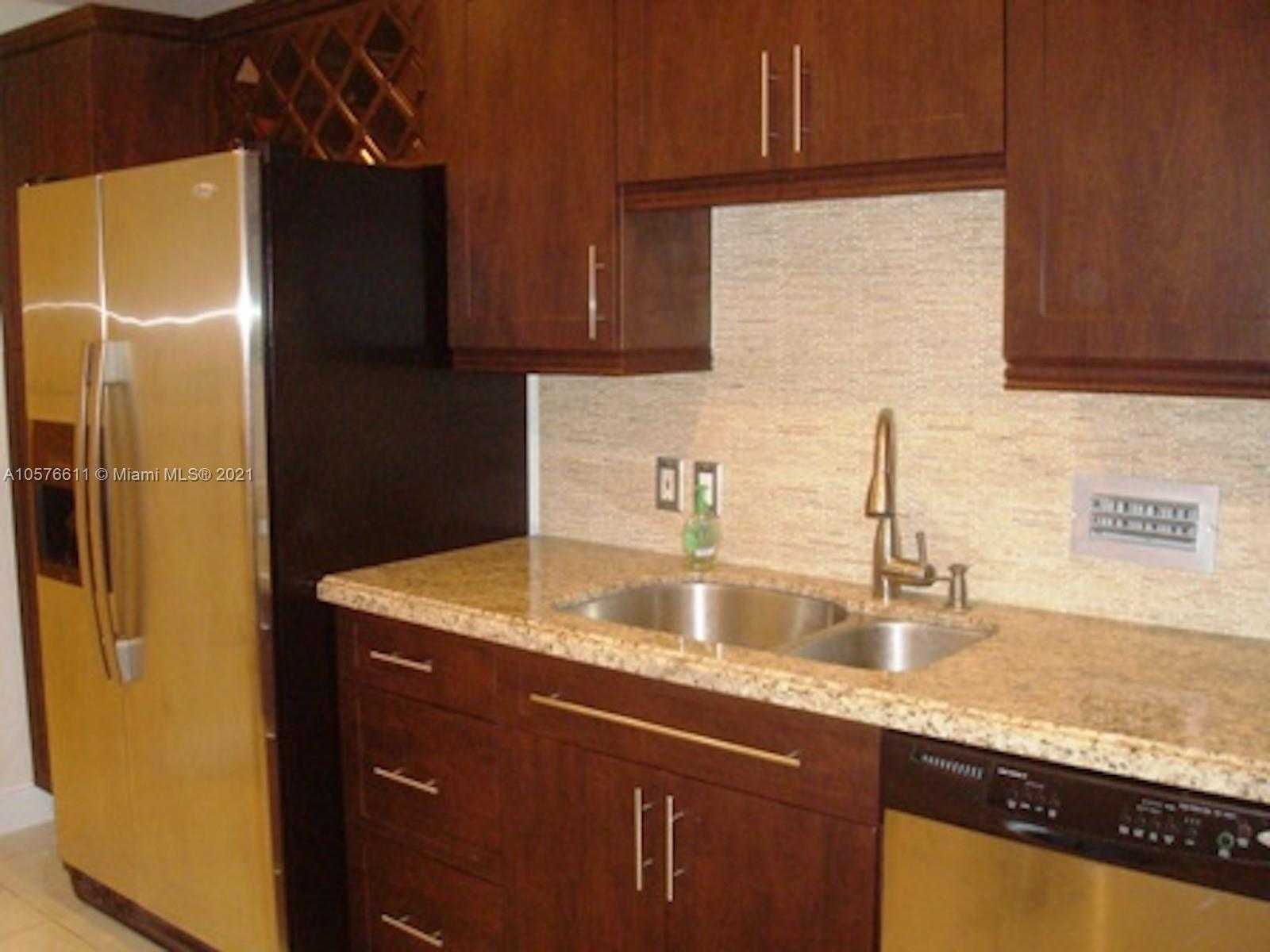 Small Image of 10185 Collins Ave, Bal Harbour, FL 33154, USA Number 12