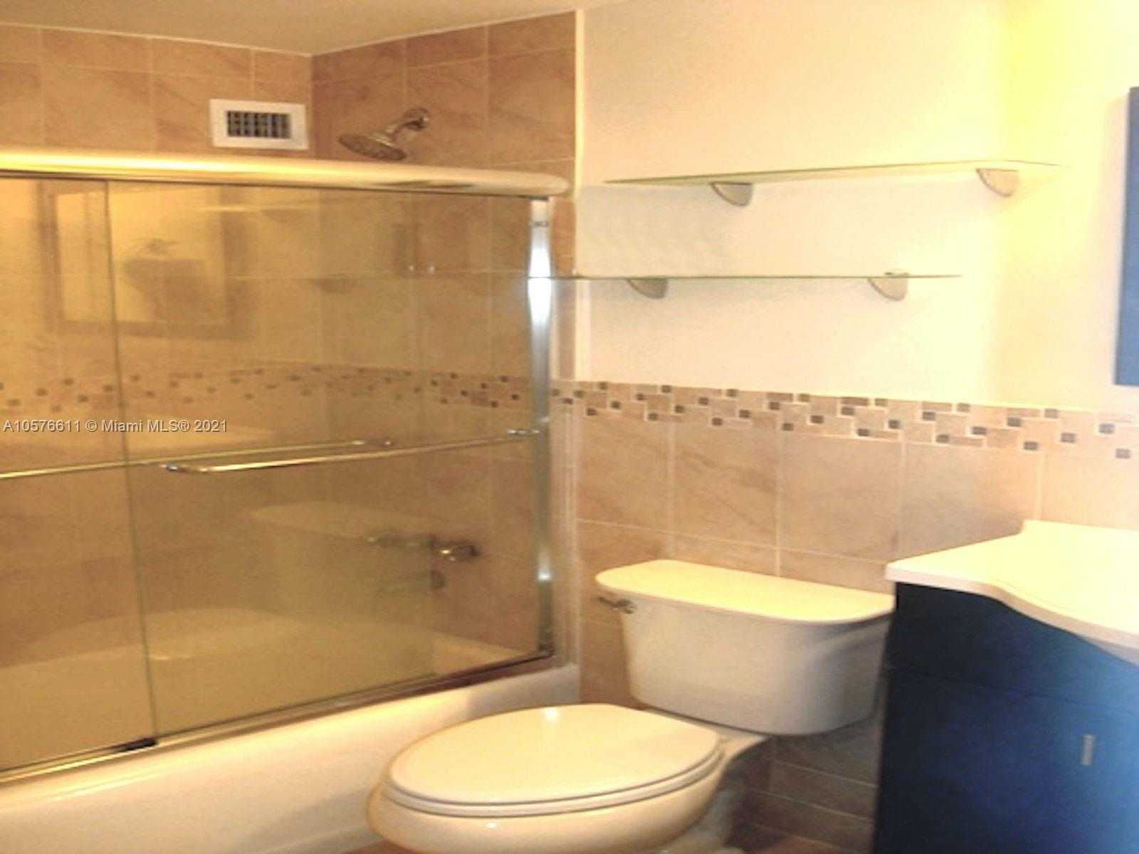 Small Image of 10185 Collins Ave, Bal Harbour, FL 33154, USA Number 20