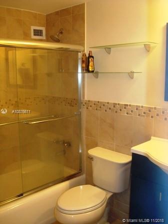 Small Image of 10185 Collins Ave, Bal Harbour, FL 33154, USA Number 27