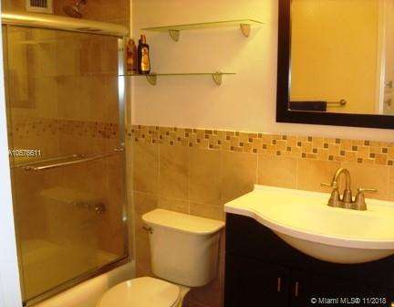 Small Image of 10185 Collins Ave, Bal Harbour, FL 33154, USA Number 28
