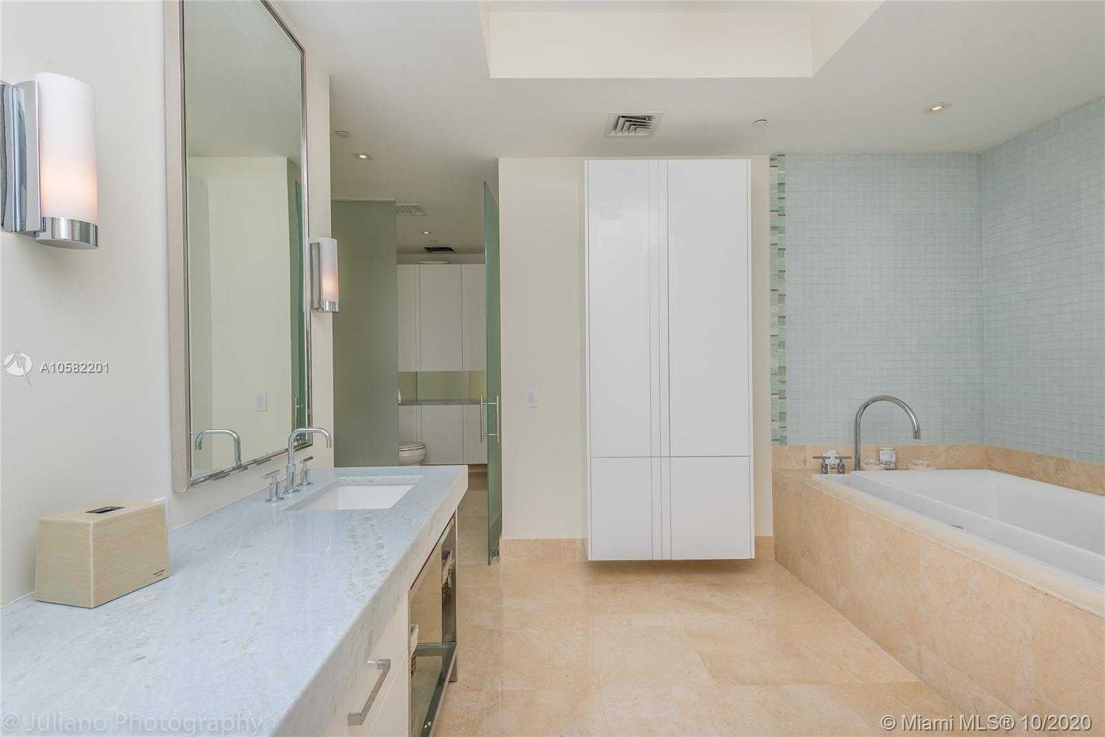 Small Image of 9705 Collins Ave, Bal Harbour, FL 33154, USA Number 10