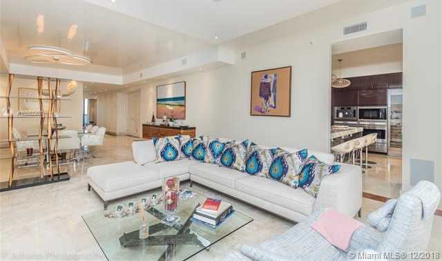 Small Image of 9705 Collins Ave, Bal Harbour, FL 33154, USA Number 23