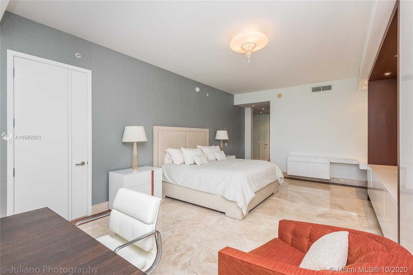 Small Image of 9705 Collins Ave, Bal Harbour, FL 33154, USA Number 7