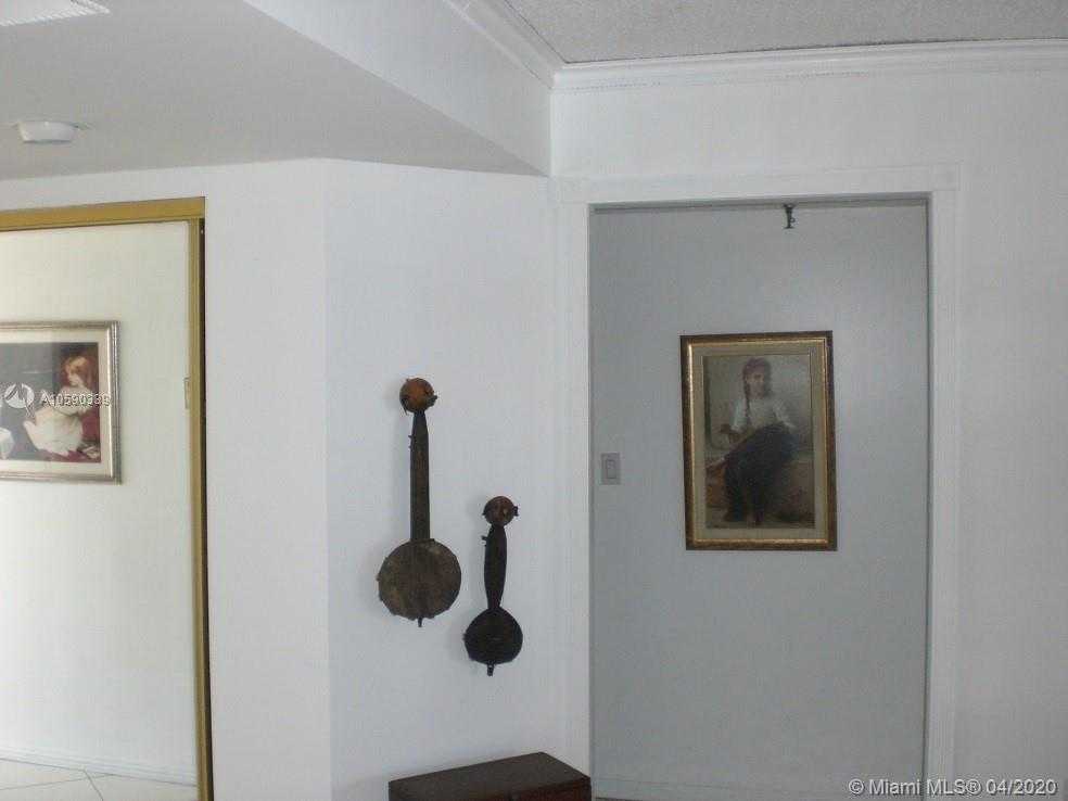 Small Image of 17900 N BAY RD #506, Sunny Isles Beach Number 11