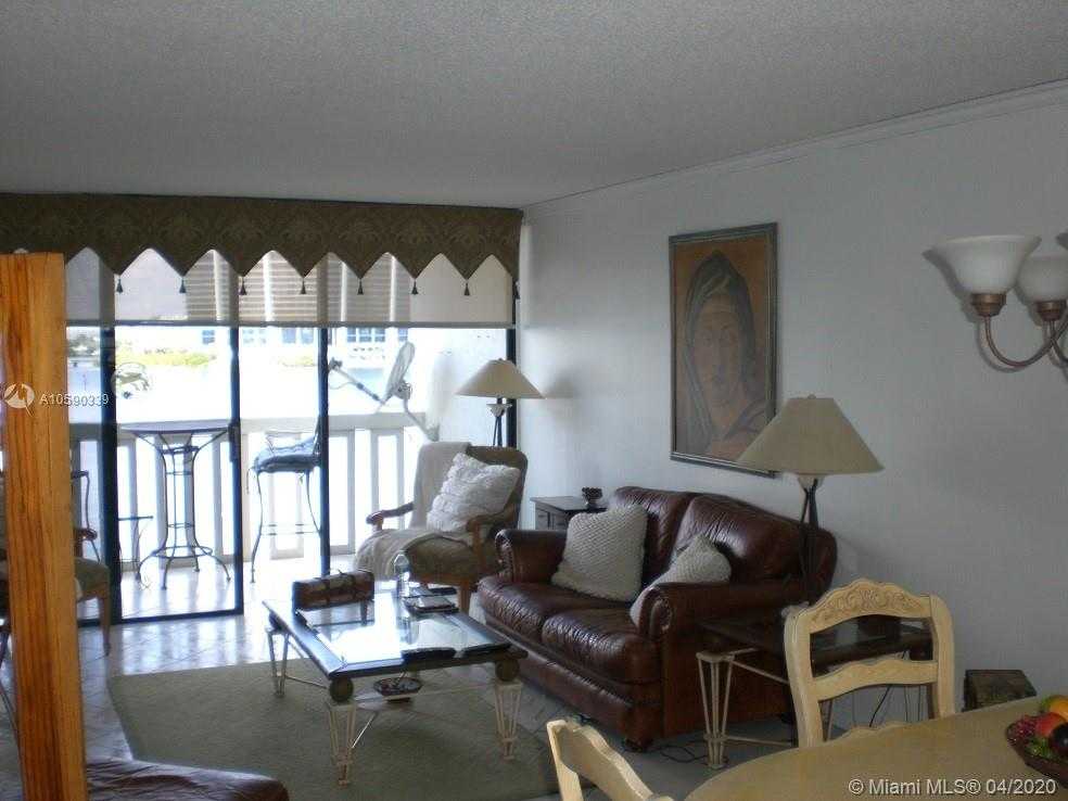 Small Image of 17900 N BAY RD #506, Sunny Isles Beach Number 12