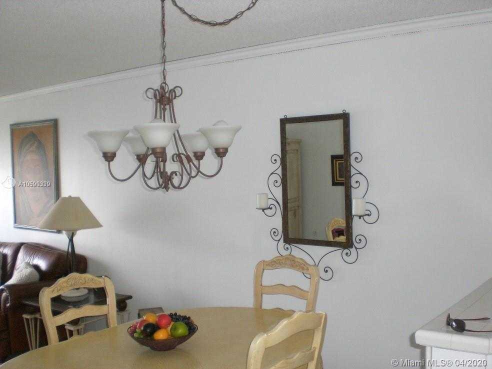 Small Image of 17900 N BAY RD #506, Sunny Isles Beach Number 14