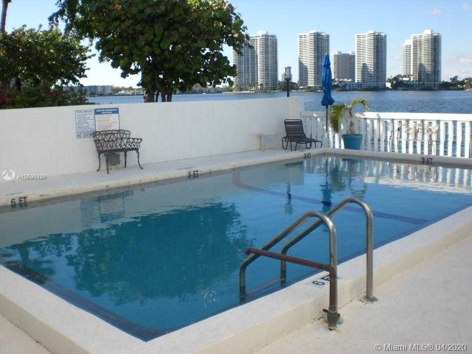 Small Image of 17900 N BAY RD #506, Sunny Isles Beach Number 5