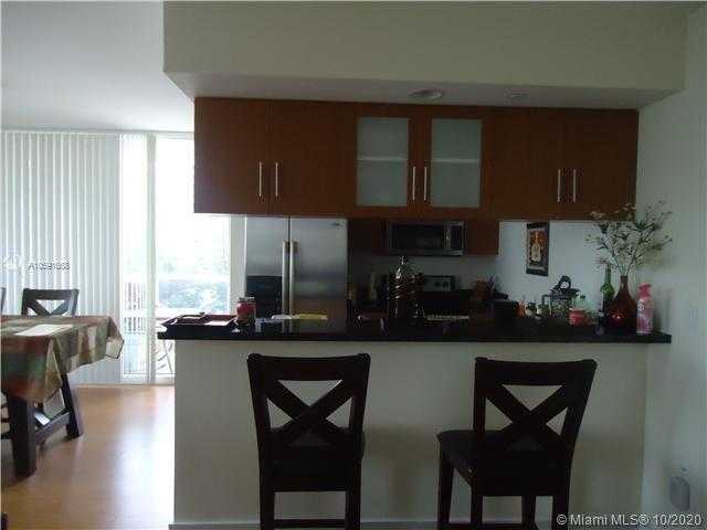 Small Image of 601 NE 23rd St, Miami, FL 33137, USA Number 12