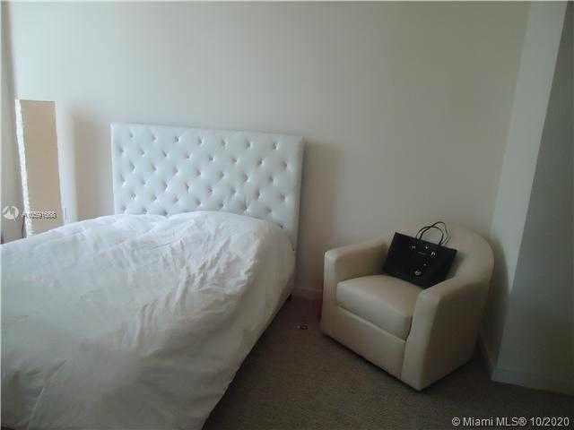 Small Image of 601 NE 23rd St, Miami, FL 33137, USA Number 17
