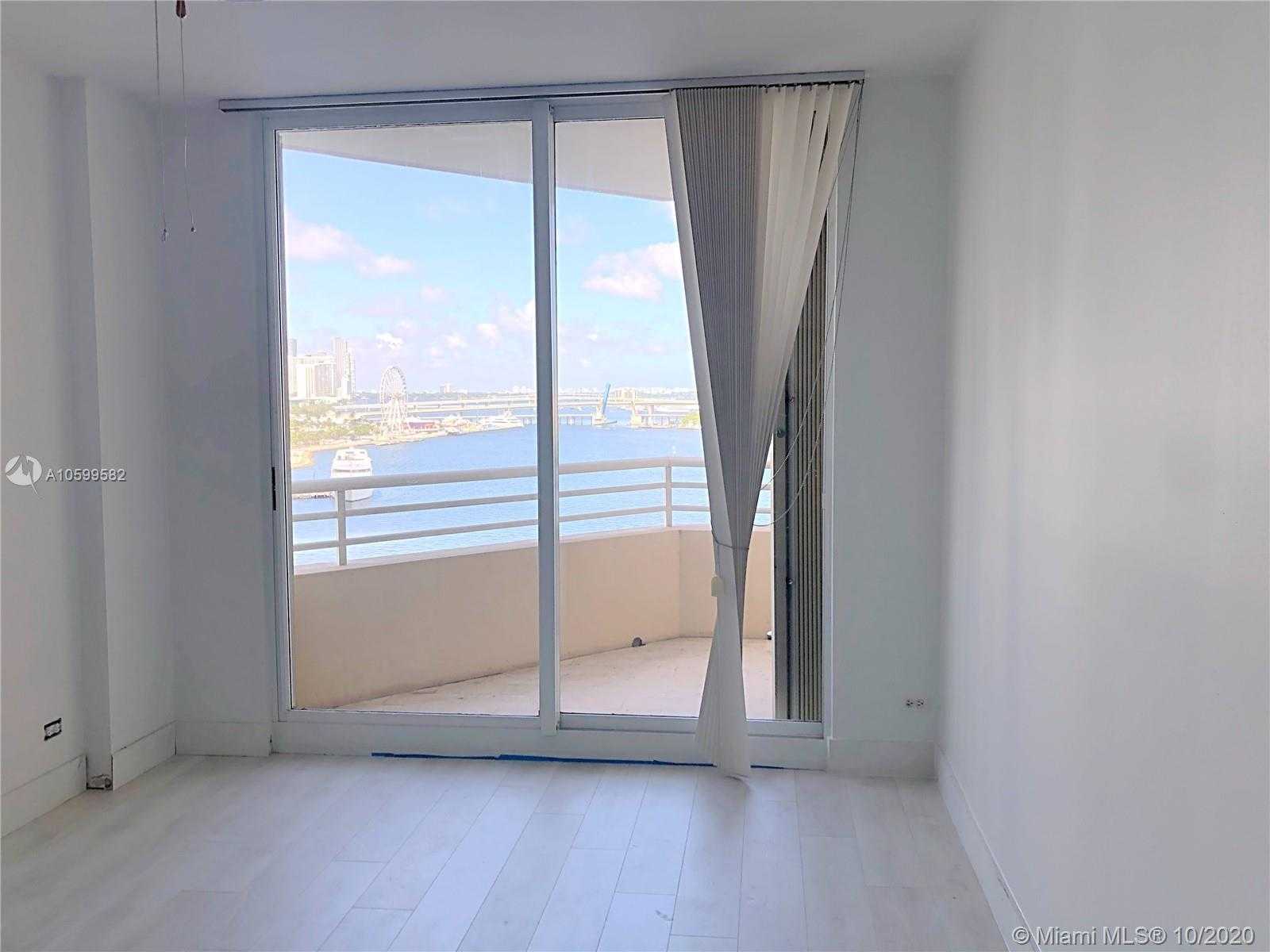 Small Image of 888 BRICKELL KEY DR #1210, Miami Number 8