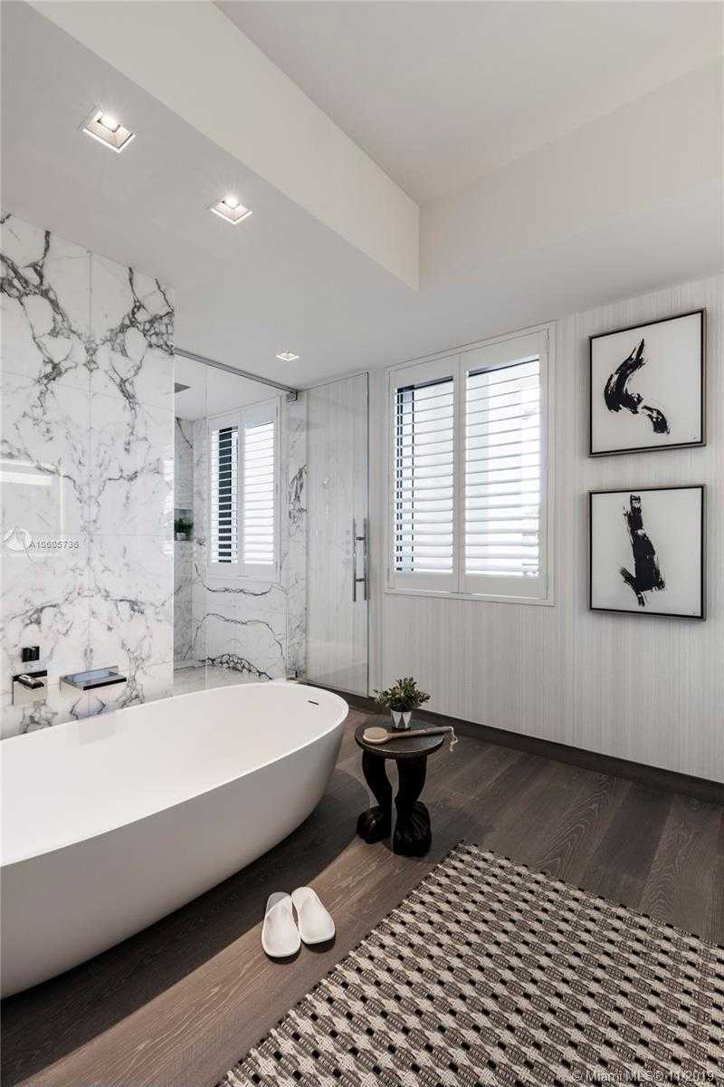 Small Image of 7083 FISHER ISLAND DR #7083, Miami Beach Number 9