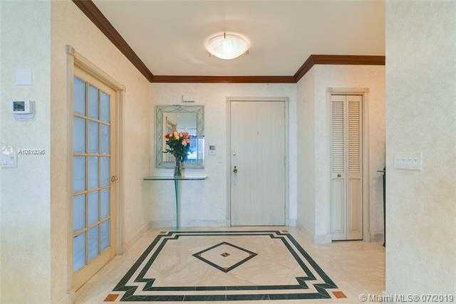 Small Image of 9801 Collins Ave, Bal Harbour, FL 33154, USA Number 12